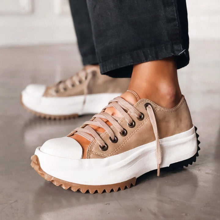 FELICITAS - SPORTSCHUHE MIT PLATTFORM