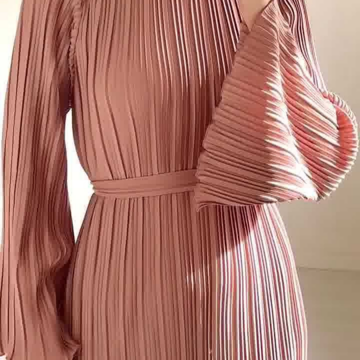BABETTE - LANGES PLISSEE-KLEID