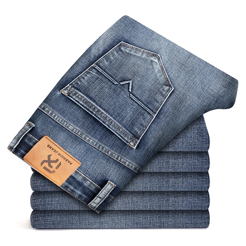 VERNER - GERADE GESCHNITTENE JEANS