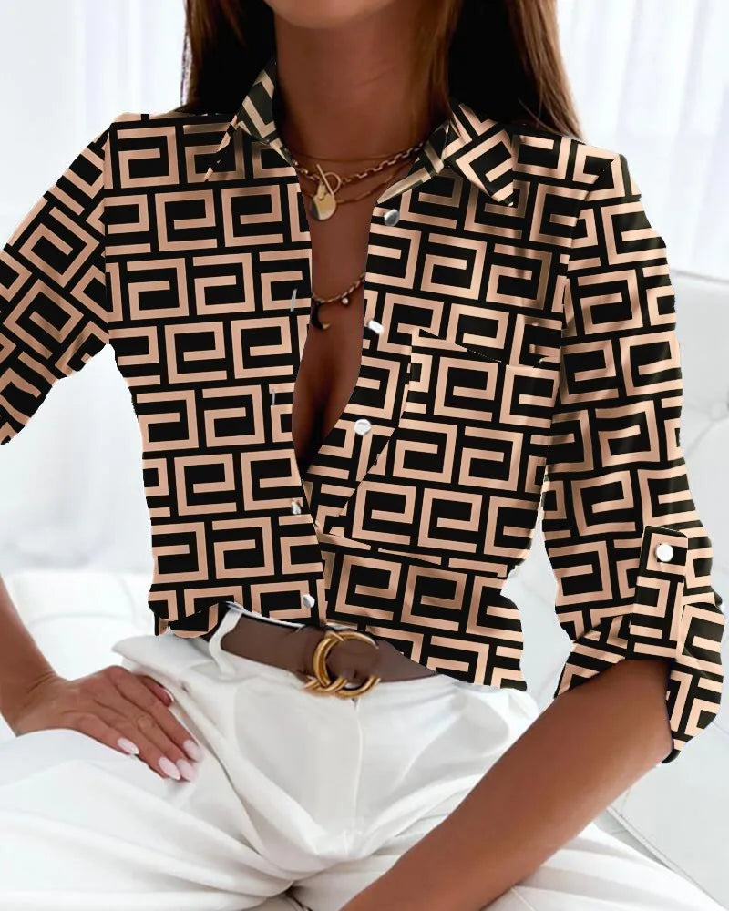 DANICA - EDLE BLUSE MIT KÜNSTLERISCHEM PRINT