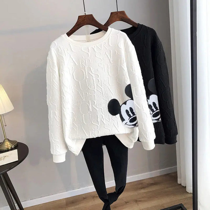 HILDA - SWEATER MIT GRAFISCHEN DETAILS