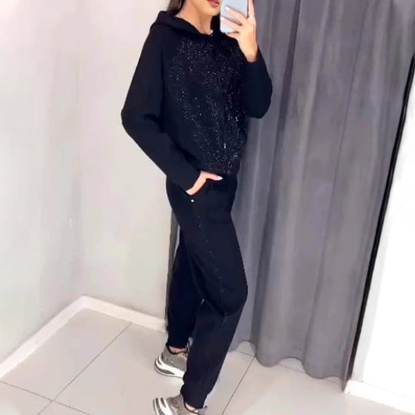 VERENA - SET AUS SWEATSHIRT UND JOGGINGHOSE
