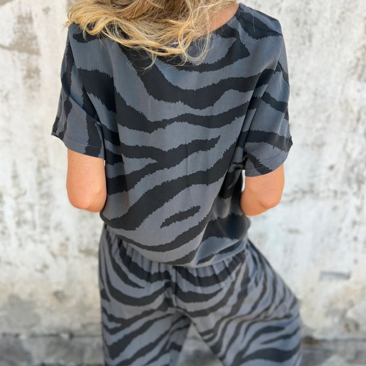 RODERICA - LOCKERES SET AUS BLUSE UND HOSE